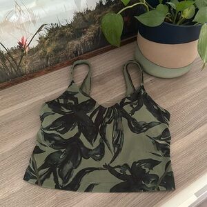 BNWOT Lululemon Align Tank